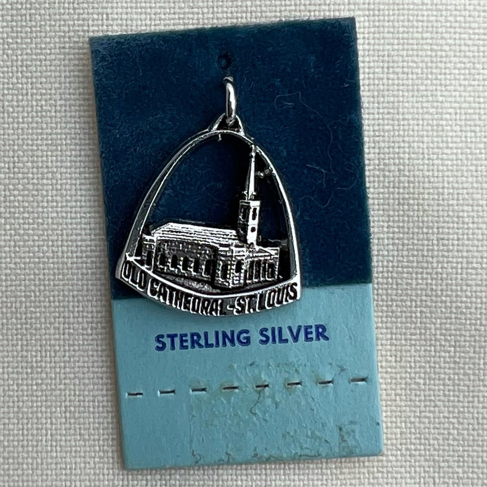 Vintage, Kinney sterling silver St. Louis charm